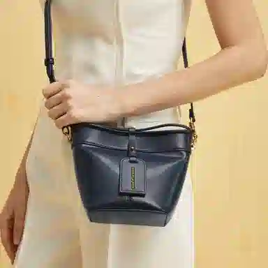 Charles & Keith Bucket Bag Cream/Navy/Green