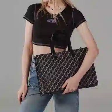 ROSA.K