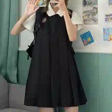 东鲸岁时记 圆领褶皱刺绣无袖连衣裙 女款