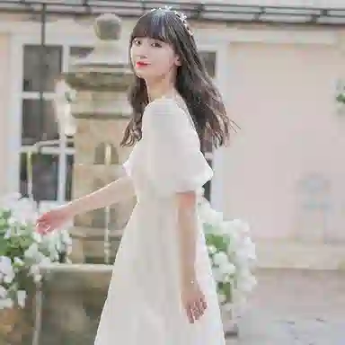 小镇姗姗 纯色镂空方领短袖连衣裙 礼盒装