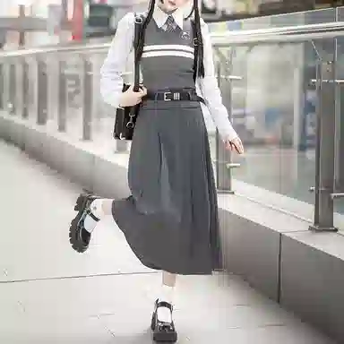 兔半眠 学院风马甲衬衫半身裙制服套装 女装 灰色
