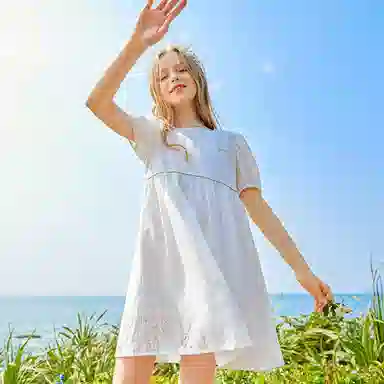 英氏 童装 泡泡袖暗纹绣花短袖连衣裙 女童 白色