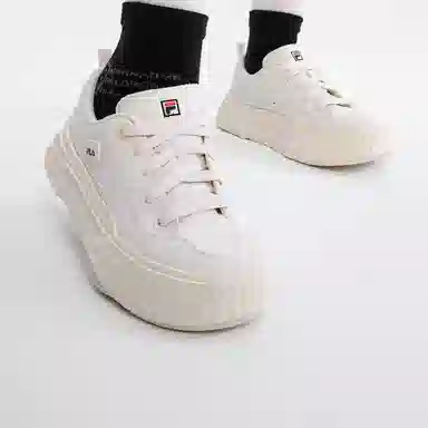 FILA Low Canvas Sneakers White