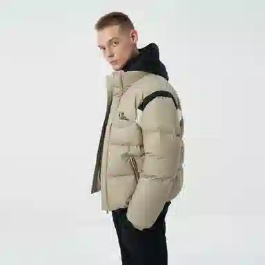 LINCchic x TUOMAS MERIKOSKI