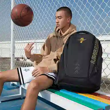 特步 运动健身多功能大容量 书包背包双肩包 男女同款情侣款