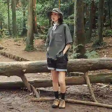 STAYREAL STAY WILD LogoT