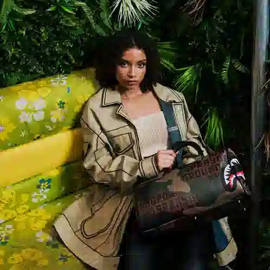 SPRAYGROUND Retro Camo Shark Mouth Bag