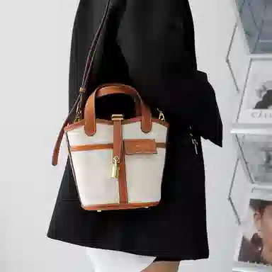 莫西里里 拼色拉链开合 帆布 水桶包菜篮子包手提单肩斜挎包 小号 女款 金棕色