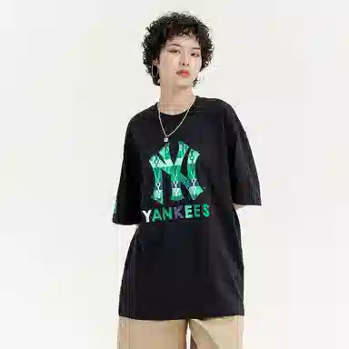 MLB LOGO T