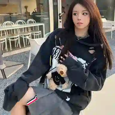 13 DEMARZO x SMILEY SS23 Hoodie