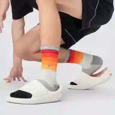 UZIS x XH55 THE STEP