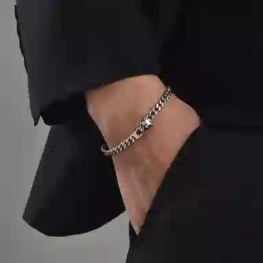 IDEAGEMER Silver Wolf Head Cuban Bracelet