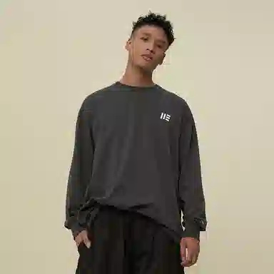 11ESTRANGER ASTRANGER LogoT