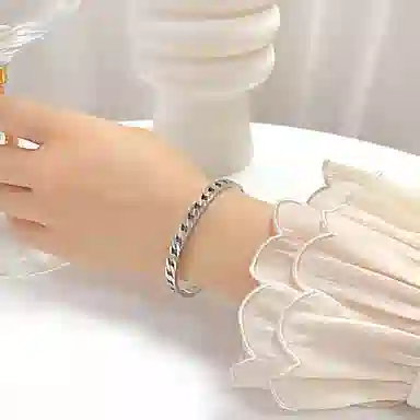 肯默复古镂空手镯 精美手饰  钛钢素圈  女款 金色/银色/玫瑰金 礼盒包装