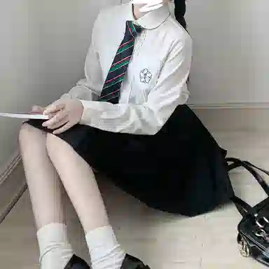 东鲸岁时记 刺绣单排扣翻领长袖 樱时衬衫 女款