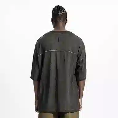 NORVINCY T