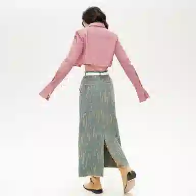EPTISON WOMAN
