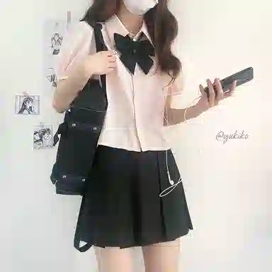 东鲸岁时记 八箱箱褶裙纯色褶皱短款半身裙