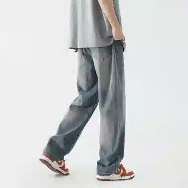 BRNR Basic Washed Loose Jeans