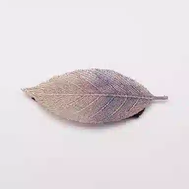 CHIMERA Embroidered Leaf Hair Clip