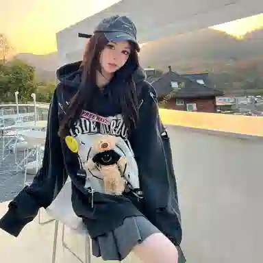 13 DEMARZO x SMILEY SS23 Hoodie