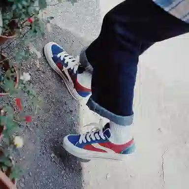 oddCIRKUS Astley Pro