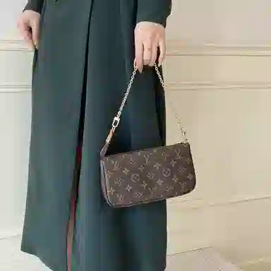 Louis Vuitton Mahjong Bag Set