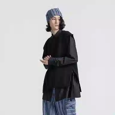 Huànxiàngzhě V-Neck Vest Black