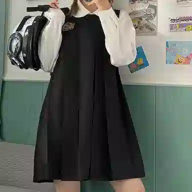 东鲸岁时记 圆领褶皱刺绣无袖连衣裙 女款