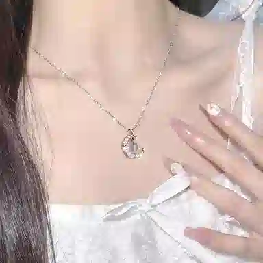 KADER Strawberry Moon Necklace S925 Silver