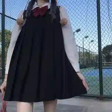 东鲸岁时记 圆领褶皱刺绣无袖连衣裙 女款