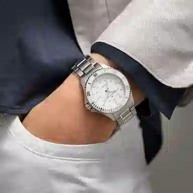 Hamilton Khaki Navy Quartz H82221110