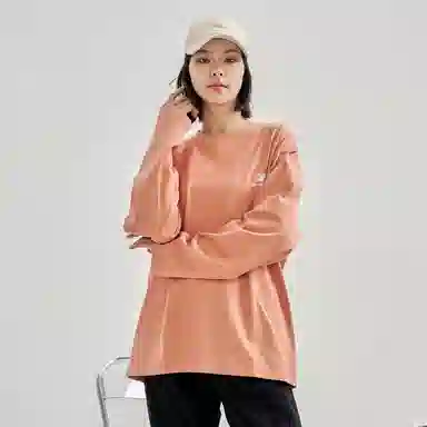 New Balance Logo T