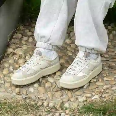 New Balance 302 Grey White