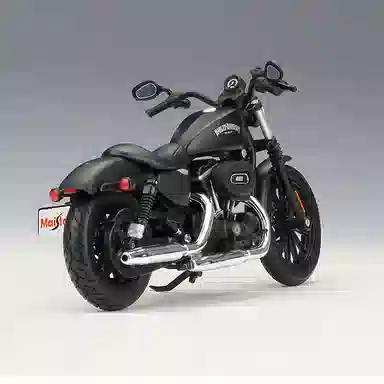 Maisto Sportster Iron 883