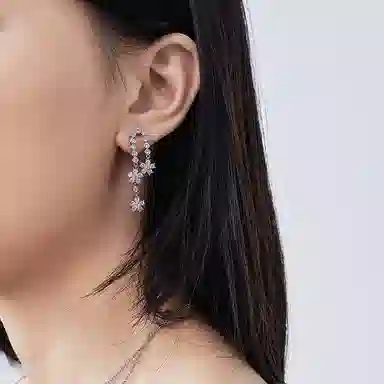 Glam Everins