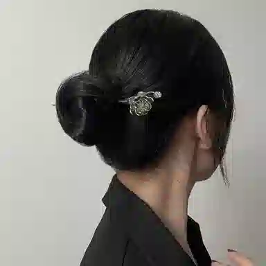 指尖瑰宝 复古 并蒂莲莲花 发簪 女款