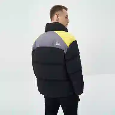 LINCchic x TUOMAS MERIKOSKI