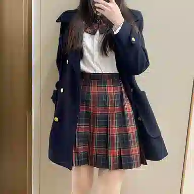 东鲸岁时记  格纹短款百褶半身裙 红皇后格裙