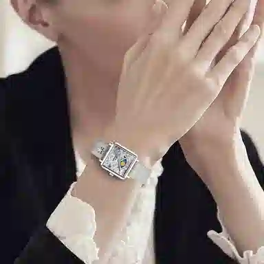 LORSSON LCQ3906L7APH