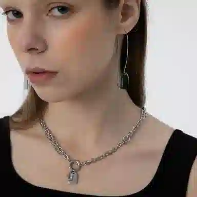 BLACKHEAD