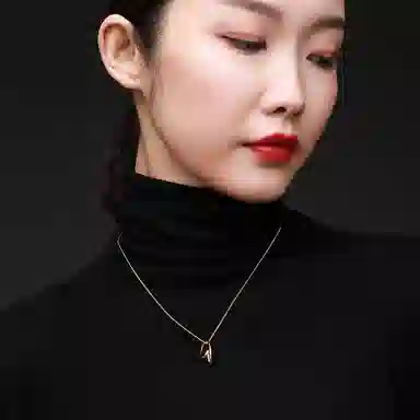 ARCHIBALD Silver Necklace