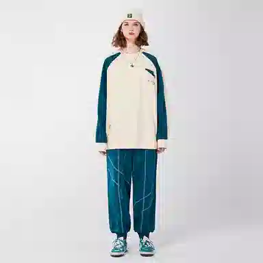 LAMLICKA Logo Pullover Sweatshirt Beige