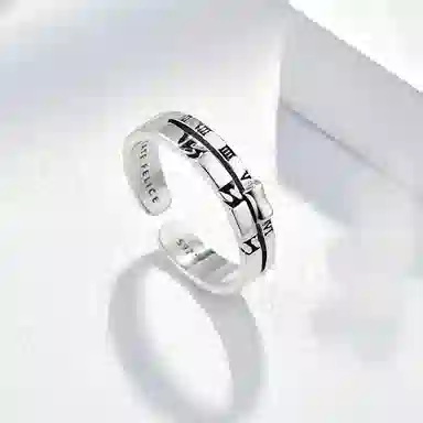 L’Estate Felice L Series LF Roman Numeral Ring