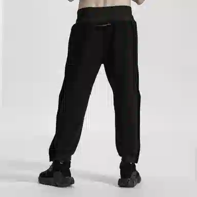 NORVINCY FW22