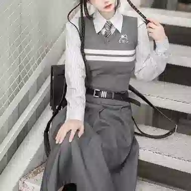 兔半眠 学院风马甲衬衫半身裙制服套装 女装 灰色