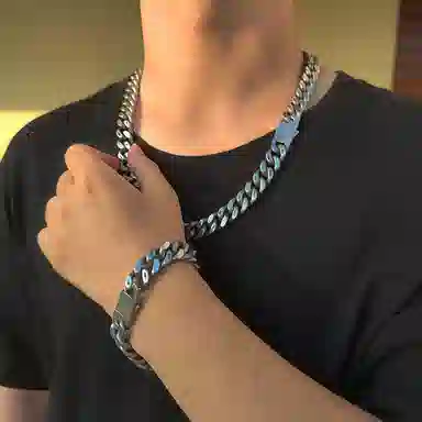 AKAK