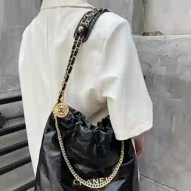 CHANEL22bag