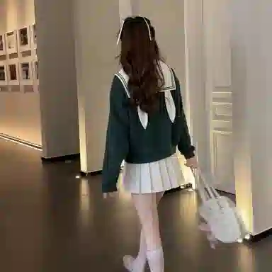 东鲸岁时记 小兔子装饰撞色休闲卫衣 女款 小兔子卫衣