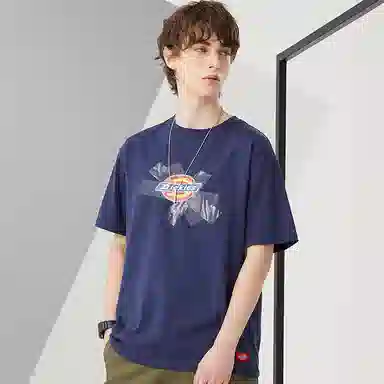 Dickies T